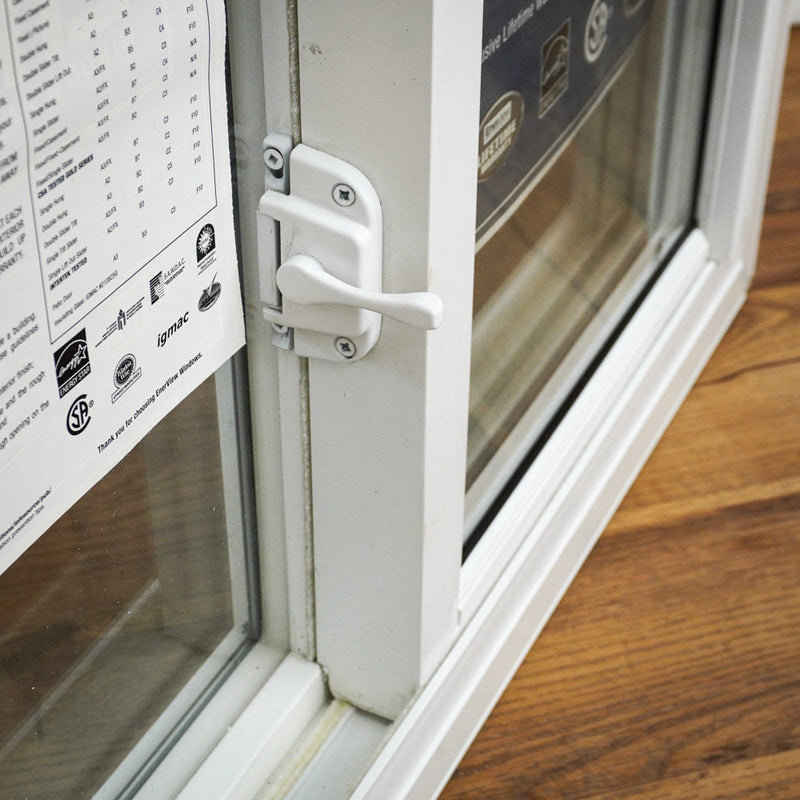 28x18-Inch Horizontal Single Slider Window in White with Screen