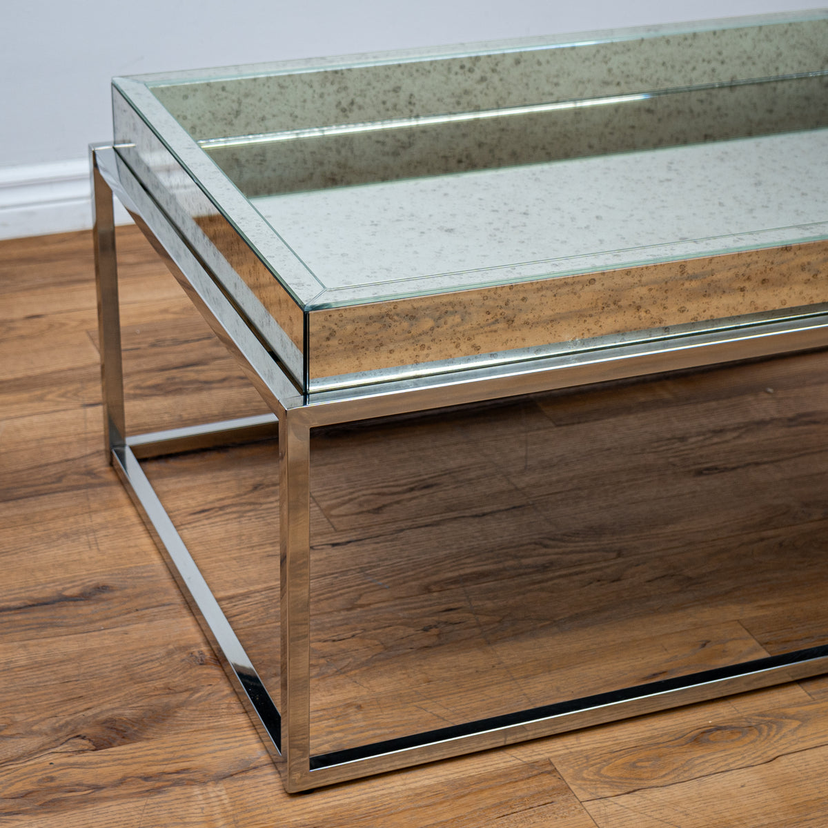 Luxe Coffee Table 48-inch Wide