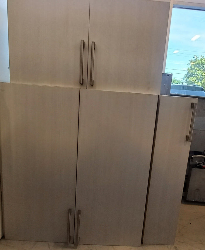 Set of 7 Cabinet Kitchen in Beige