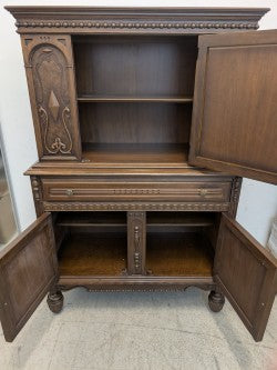 Vintage Jacobean Style Buffet And Hutch