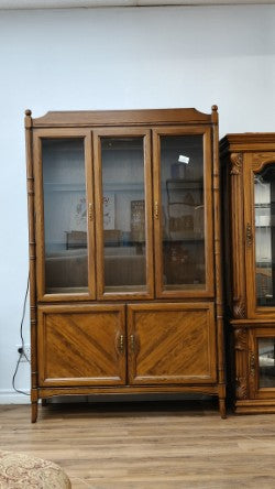 China Cabinet with Glass Shelves