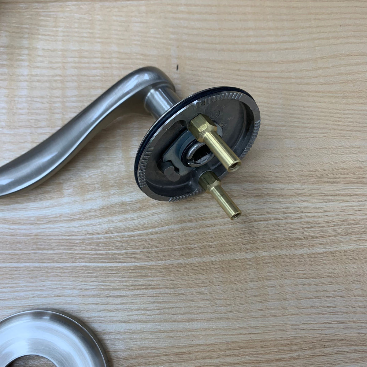 Almar Handles Leo Q8 2LE0TR Dummy Lever (Left Hand) in Satin Nickel