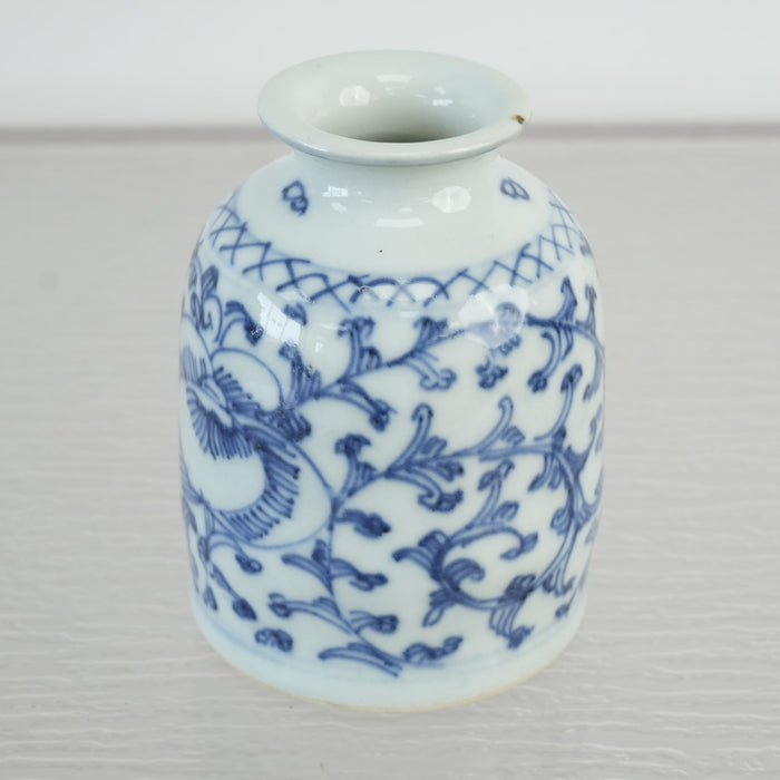 Antique Chinese Blue and White Porcelain Ink Container