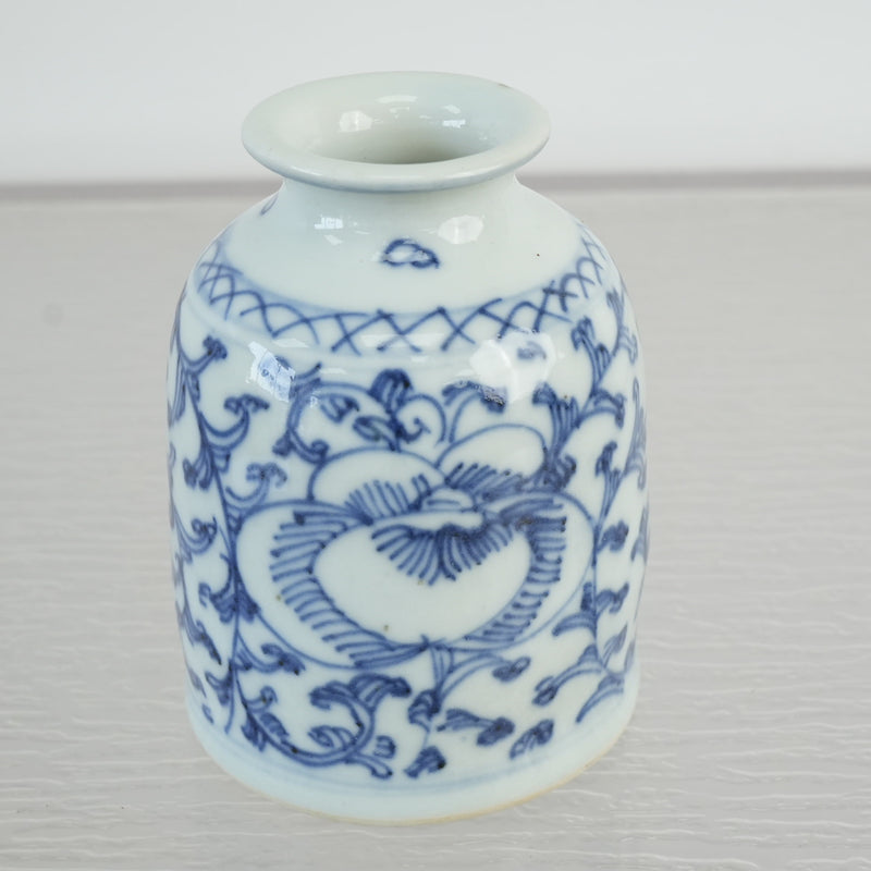 Antique Chinese Blue and White Porcelain Ink Container
