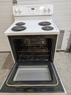 Frigidaire 4 Burner Stove