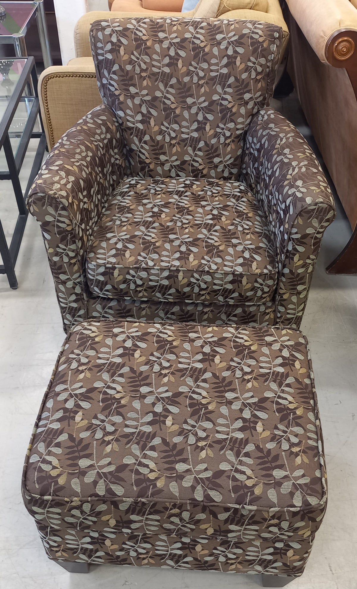 Leaf Patterned Armchair with Ottoman