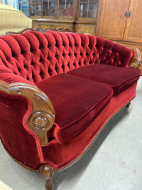57"W French Provincial Love Seat
