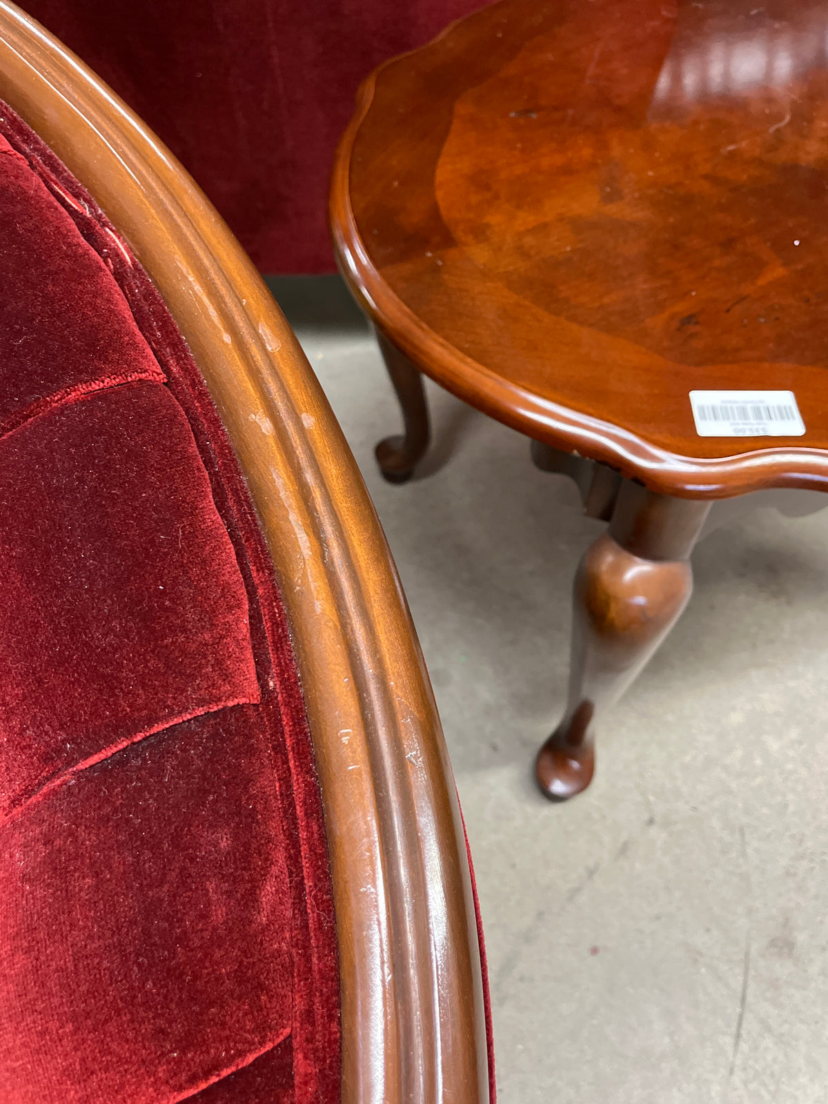 57"W French Provincial Love Seat