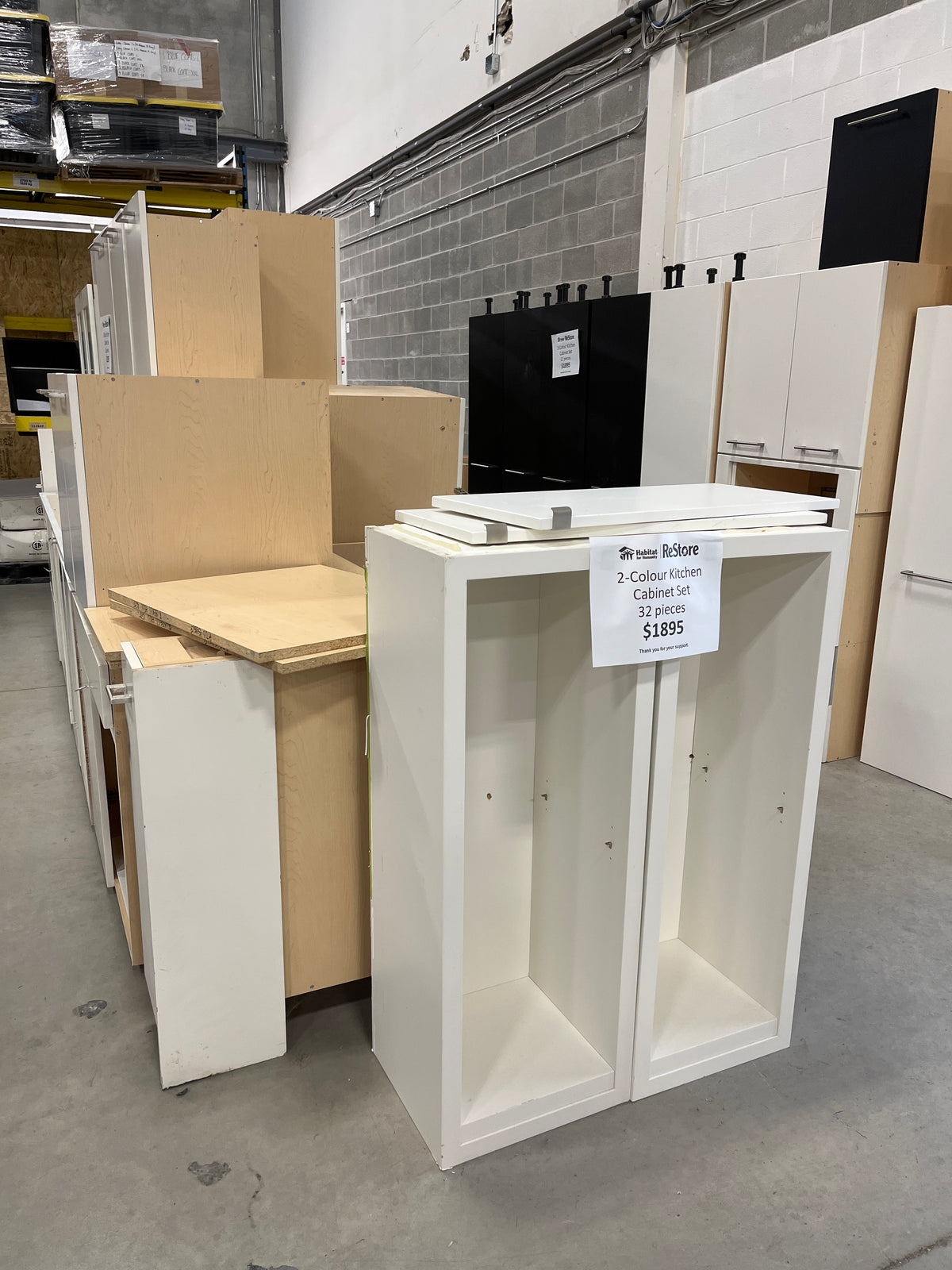 2-Colour Kitchen Cabinet Set