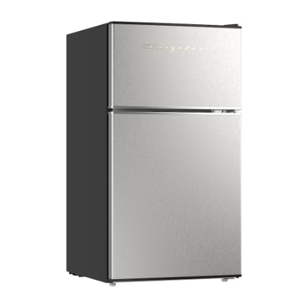 17.8" Frigidaire 3.1 cu. ft. Standard Depth Platinum Refrigerator