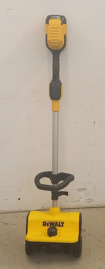 DeWalt 20V MAX 10" Brushless Cordless Snow Shovel - Tool Only
