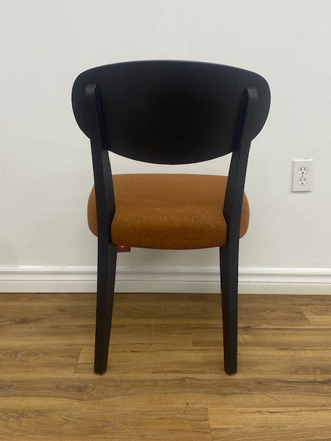 Bar/Counter Style Stool (Short)