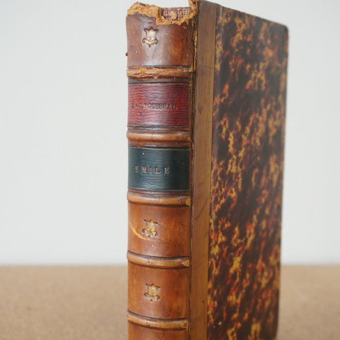 Émile ou De l'éducation by Jean-Jacques Rousseau