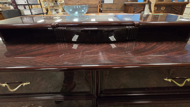 Wooden Cabinet with 7 Drawers