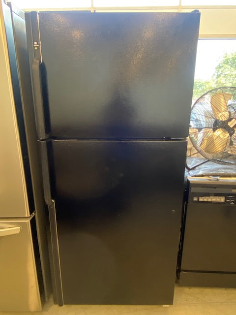 18.2 cu.ft. Black Refrigerator