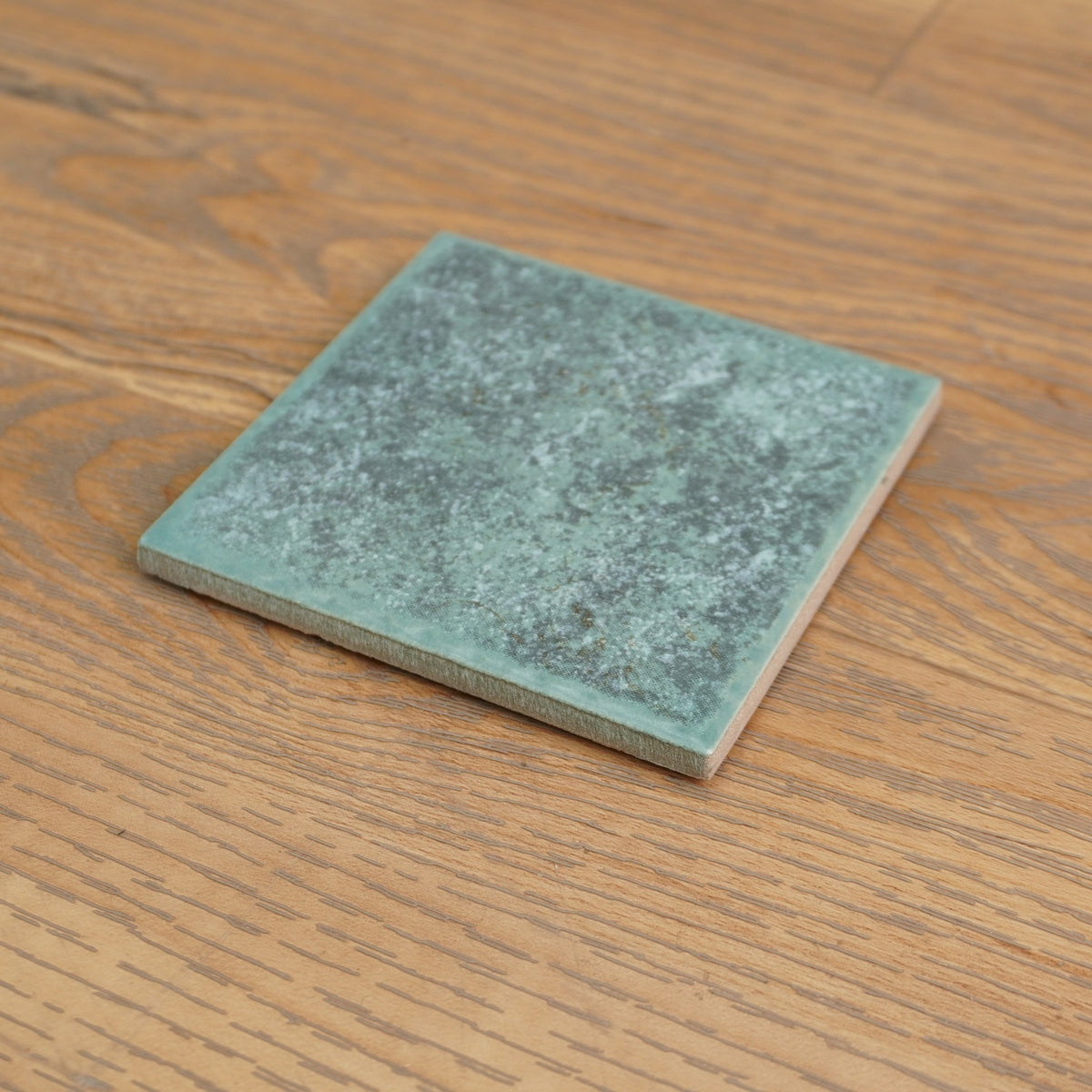 4 x 4-inch Ceramic PT19 Tile in Green - 11 sq ft (100 pcs)