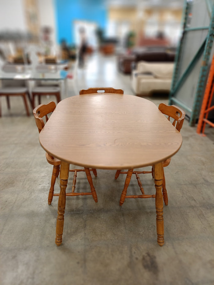 Hard Rock Maple 4-Piece Dining Table