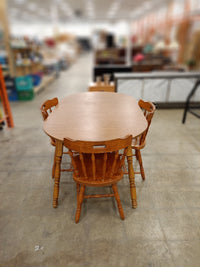 Hard Rock Maple 4-Piece Dining Table