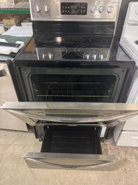 Frigidaire Electric Stove