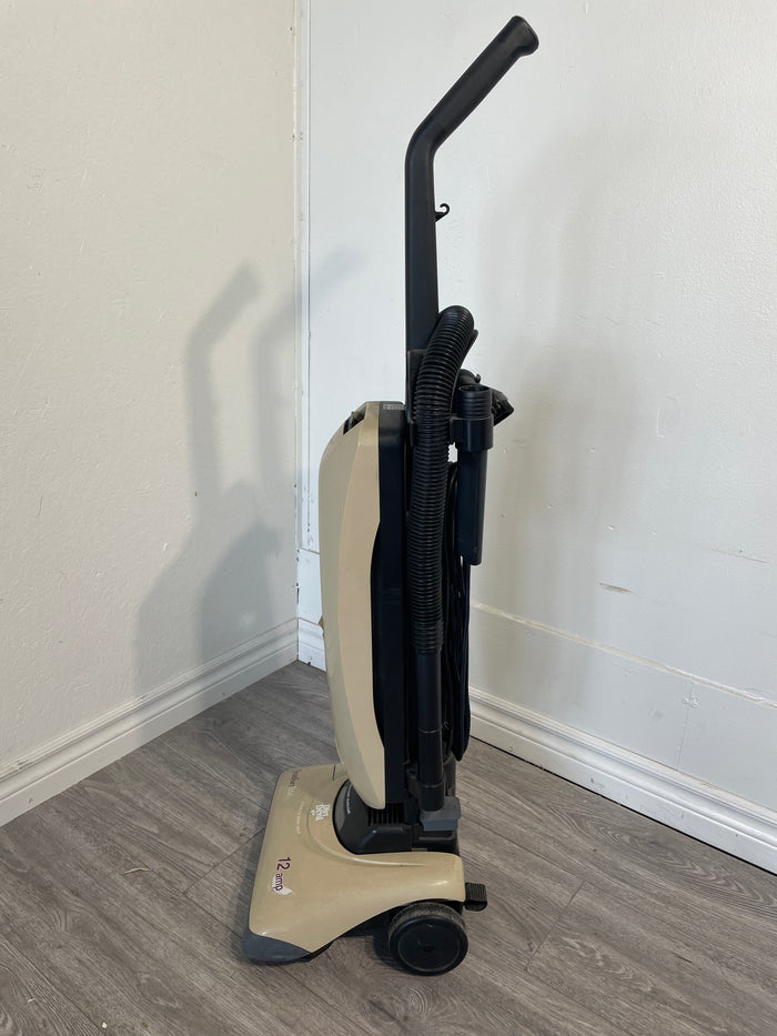 Dirt Devil 12 amp Beige Vacuum Cleaner