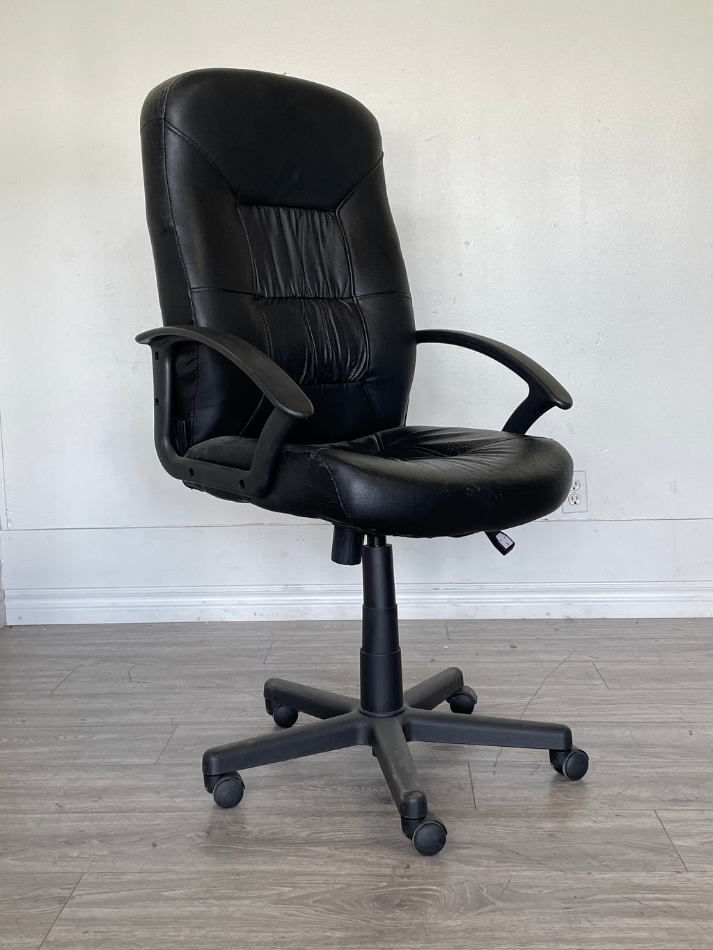 Adjustable Faux Leather Office Chair