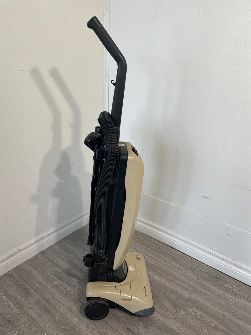 Dirt Devil 12 amp Beige Vacuum Cleaner