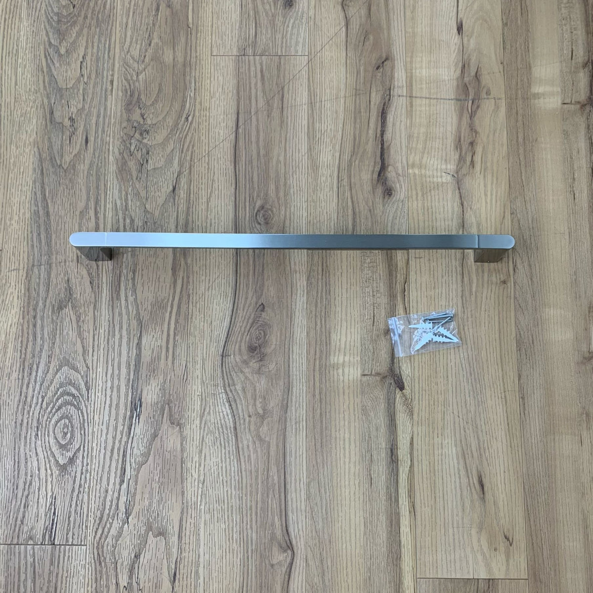 Key West 24-inch Towel Bar in Satin Nickel MH5824SN