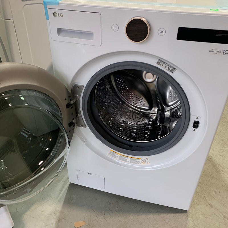 LG 5.0 cu. ft. Front Load Washer WM6500HWA