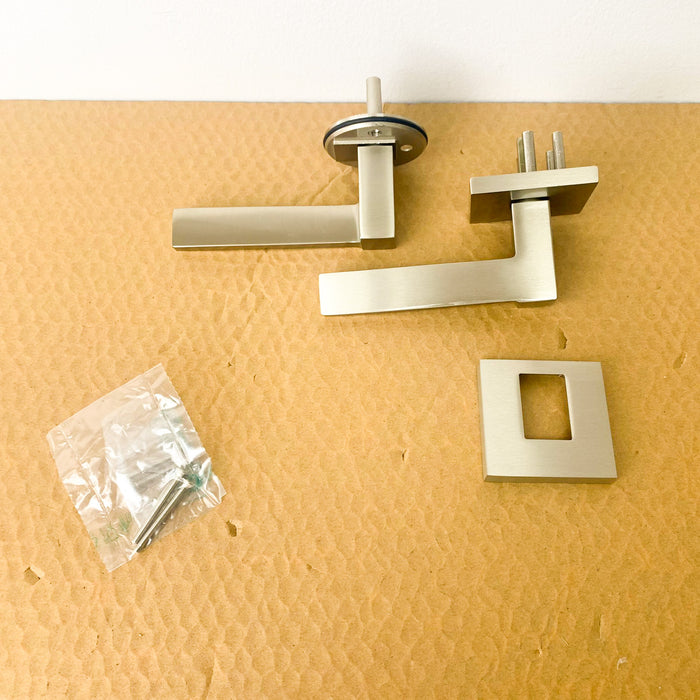 Louisiana Passage Door Lever Set - Left Hand, Satin Nickel 1001LOUSR