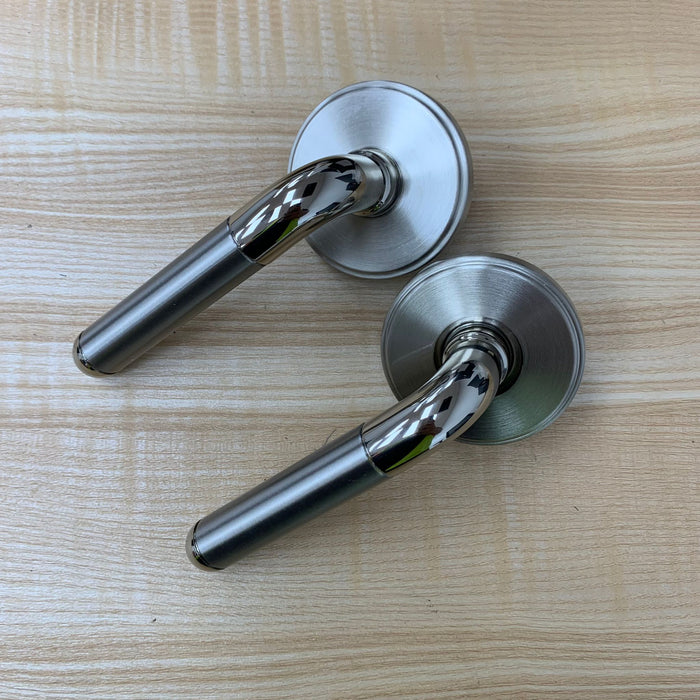 New Orleans Reversible Passage Lever in Satin Nickel 1001NOLCRR