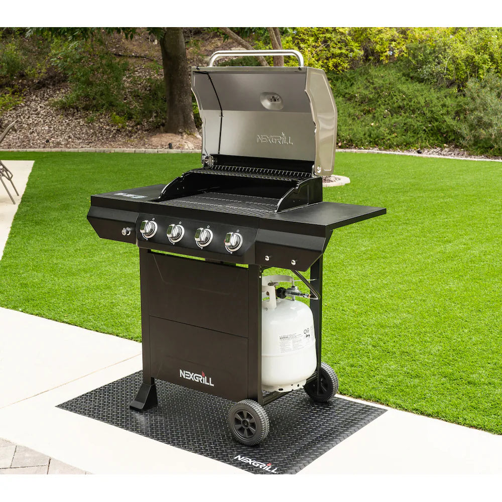 Nexgrill 4-Burner Propane BBQ Grill in Black
