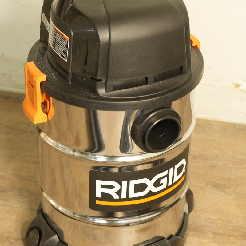RIDGID 22.5L 4.25 HP Stainless Steel Wet Dry Vacuum WD6425
