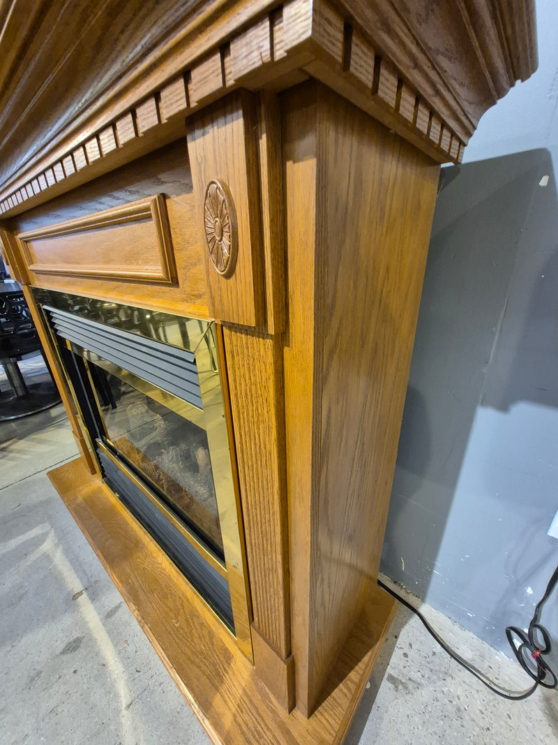 Electric Fireplace with 52"W Oak Mantel/Surround