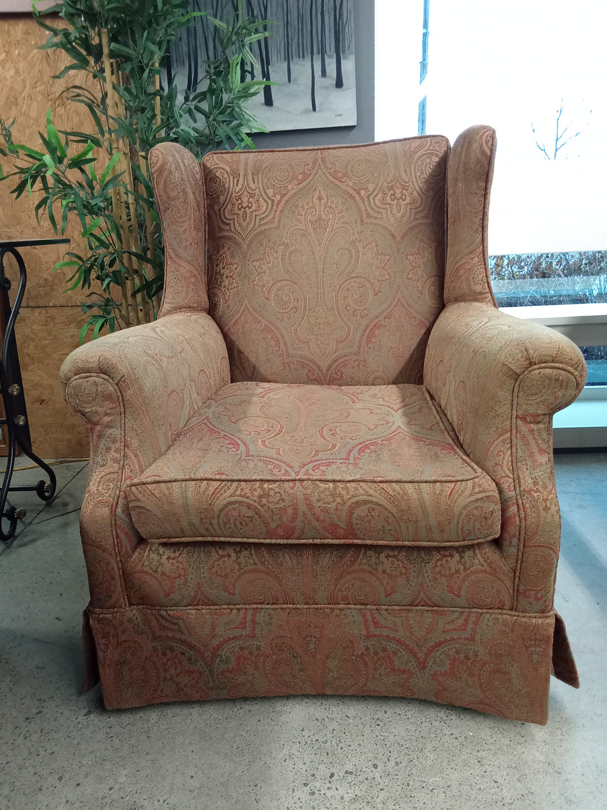 29"W Paisley Armchair