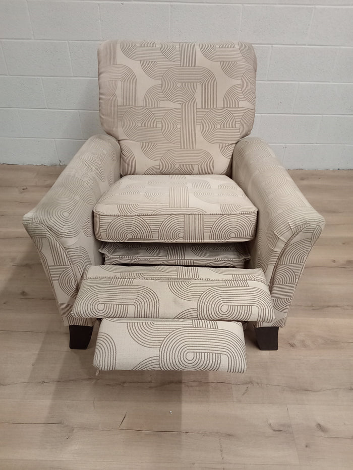 34"W Recliner Armchair