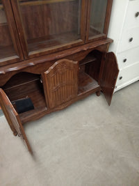 48"W 1-Piece China Cabinet