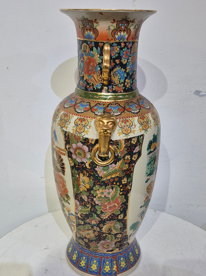 Vintage Japanese Themed Vase