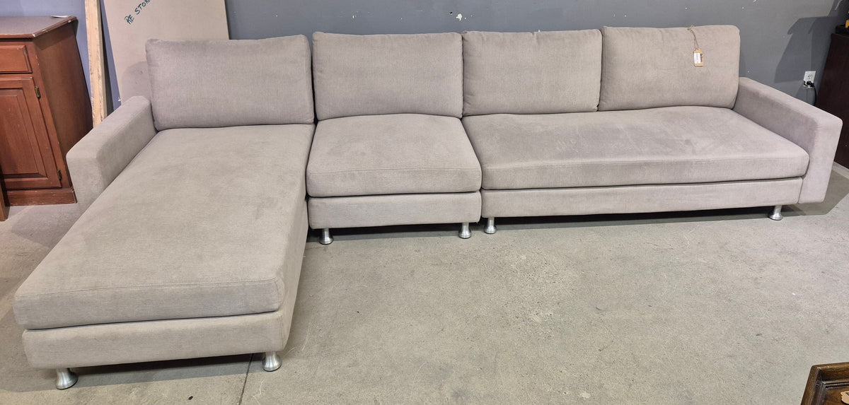King Living – Delta Modular Sofa