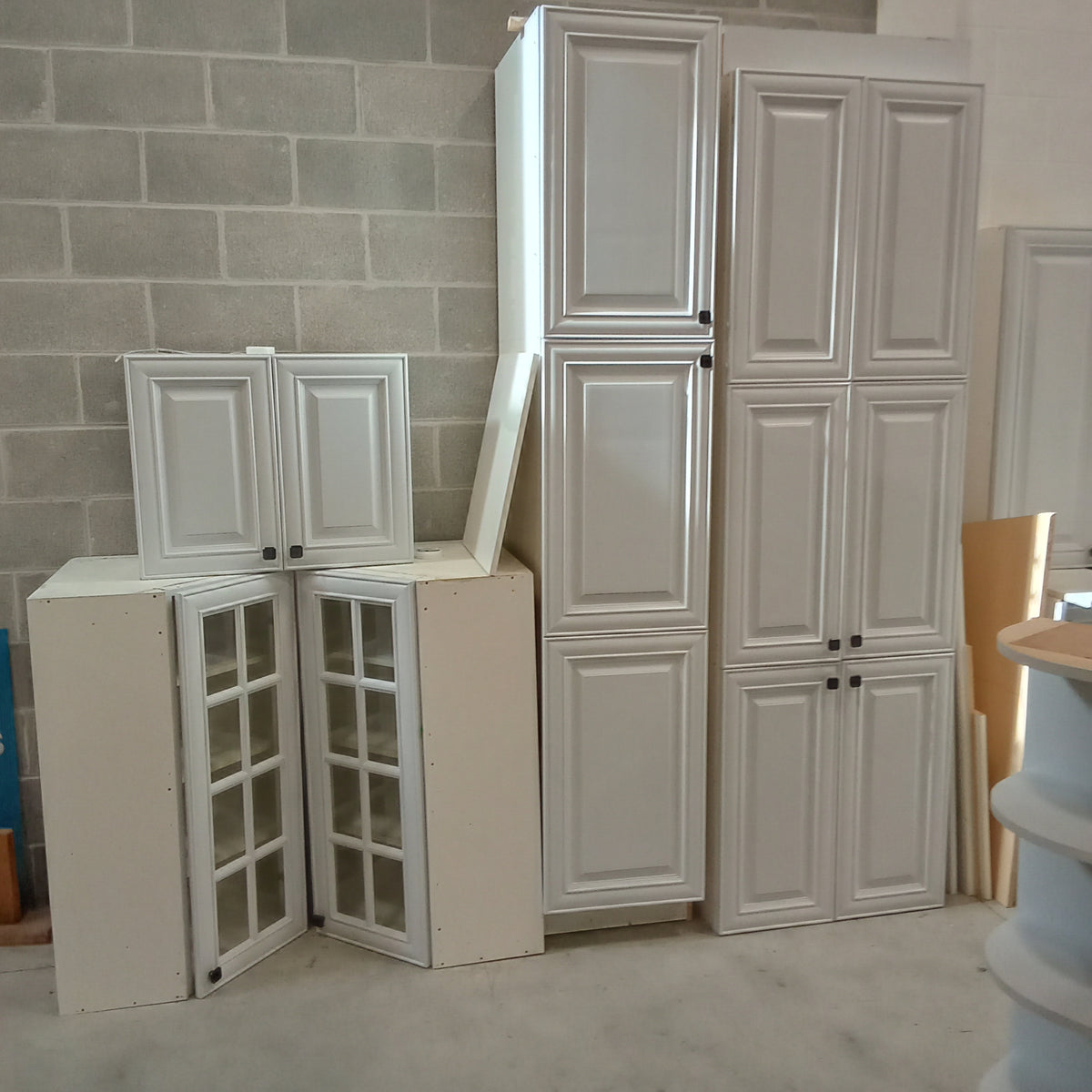 24 Piece Light Gray Kitchen Cabinet Set