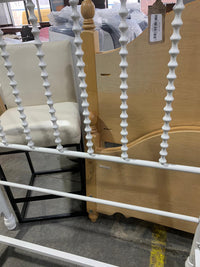 White Metal Single Bed