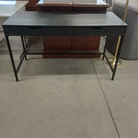 52"W Modern Desk in Black