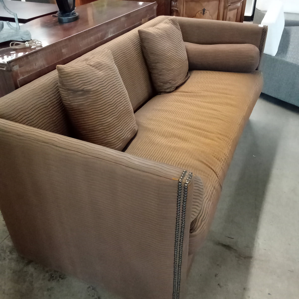 81"W Large Love Seat