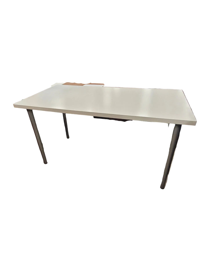 White Rectangular Desk With Metal Legs