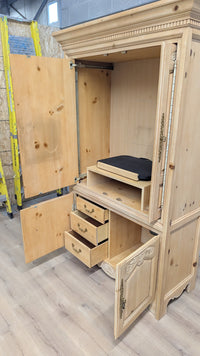 49"W Honey Maple Entertainment Unit