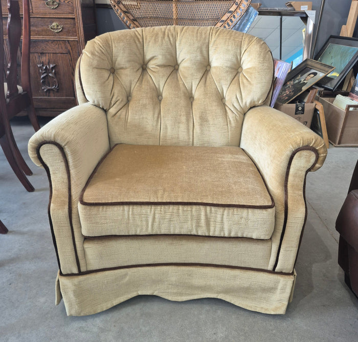 Vintage Tan Upholstered Chair