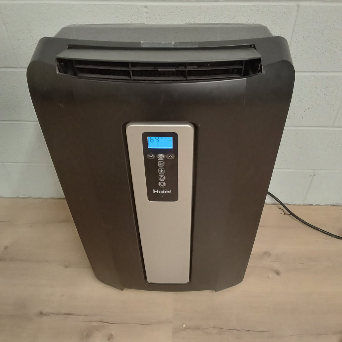 20"W 14,000 BTU Room Air Conditioner