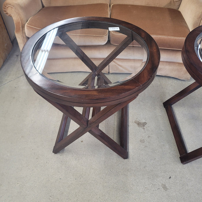 26"Diameter Side Table with Glass Top