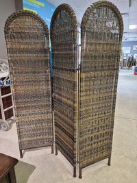 Rattan-Look Privacy Screen
