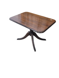 Duncan Phyfe Style Accent Table