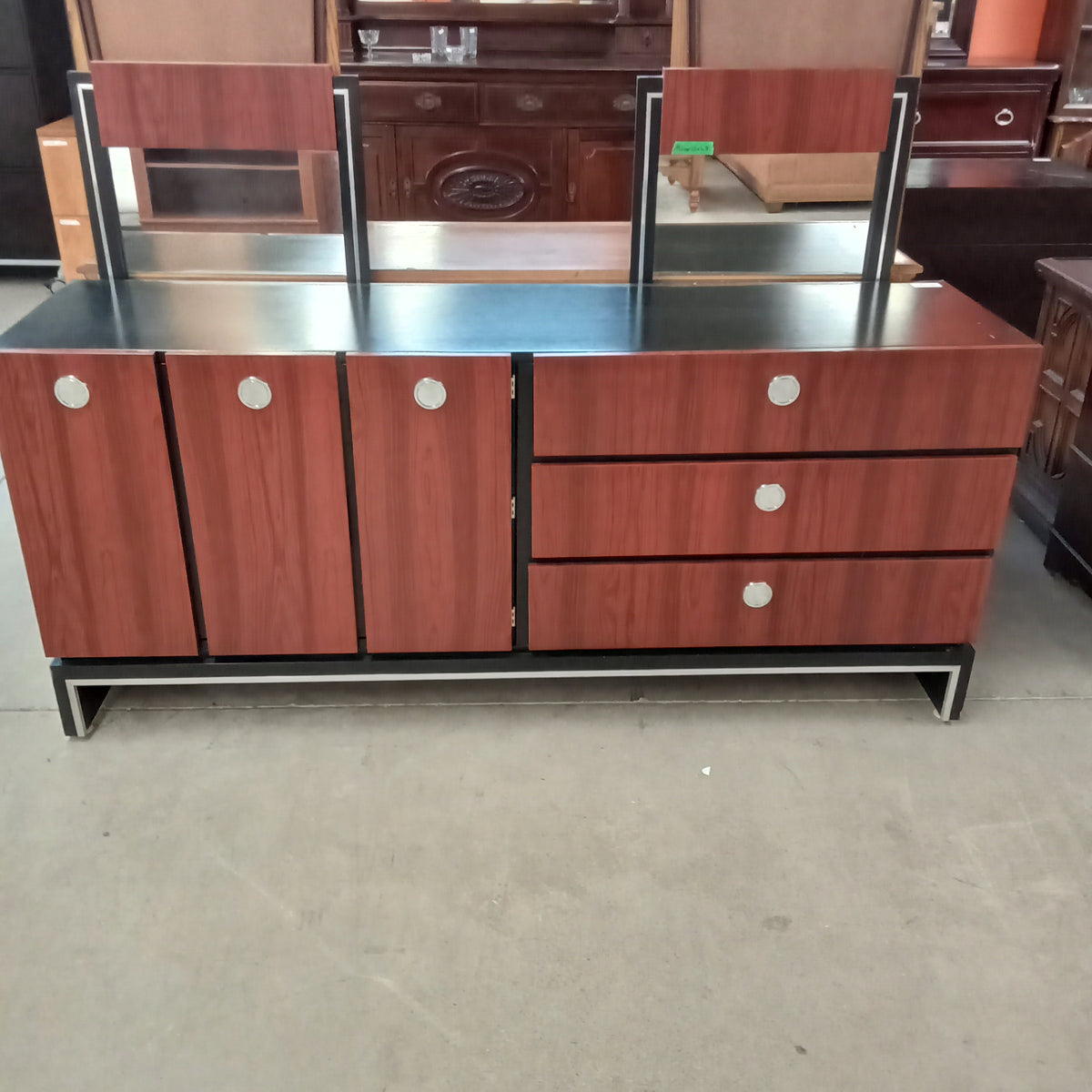 70.5"W 6-Drawer Dresser with Two Mirrors